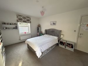 Photo 16- click for photo gallery